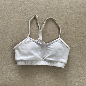 lululemon size 4 bra with pads